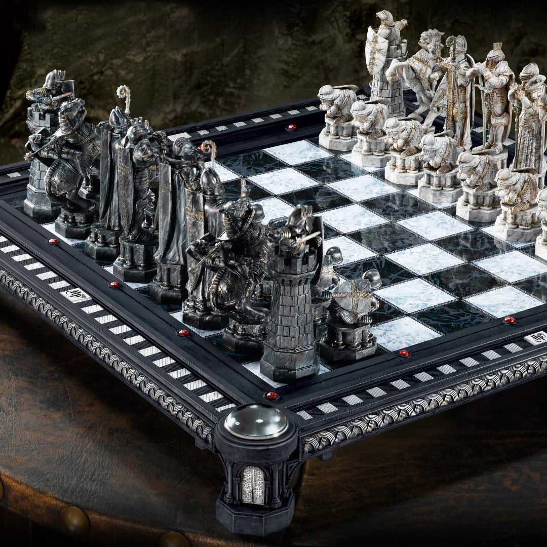 Harry Potter Final Challenge Chess Set - GeekCore