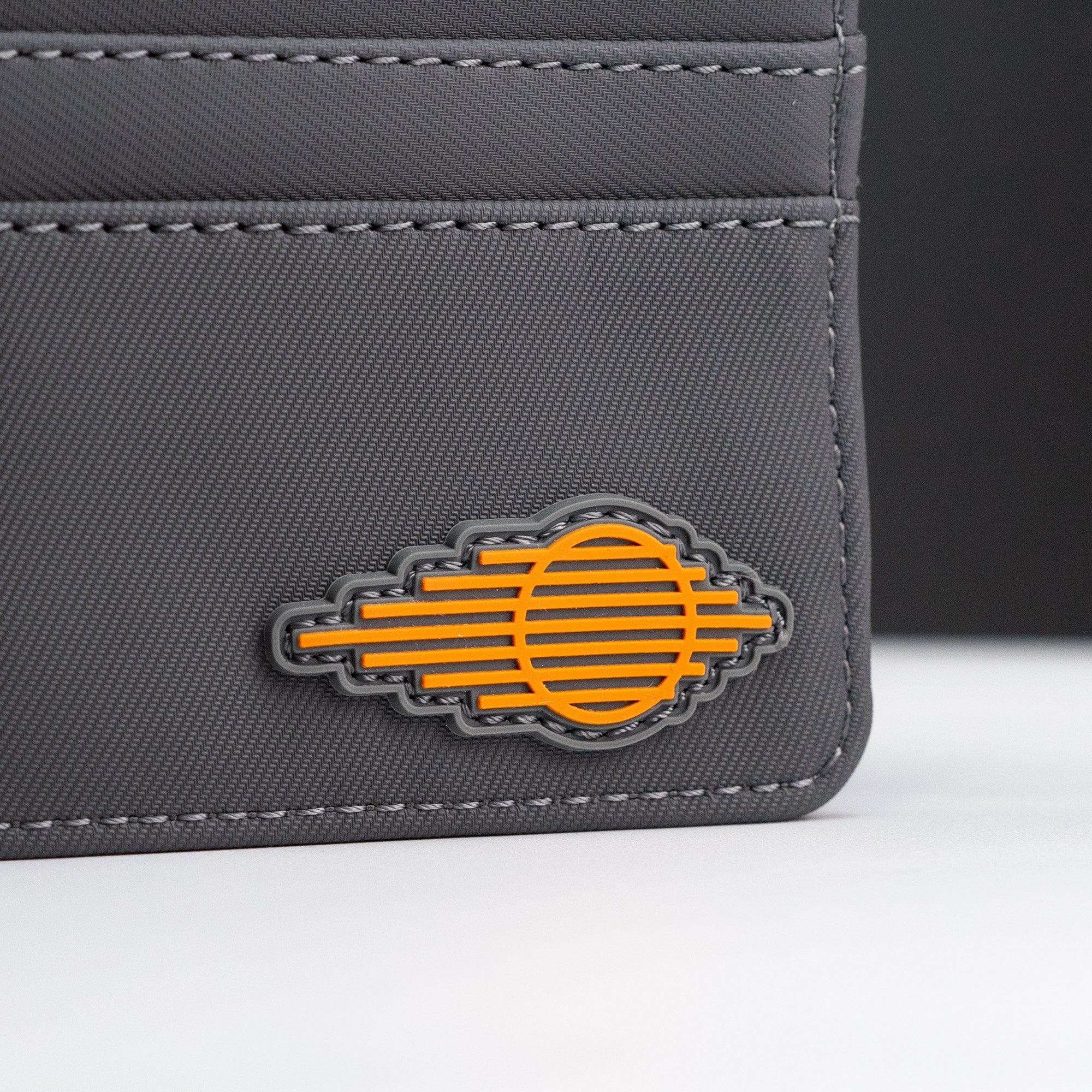 Loungefly Collectiv x Star Wars Rebel Alliance The Minimalist Wallet - GeekCore