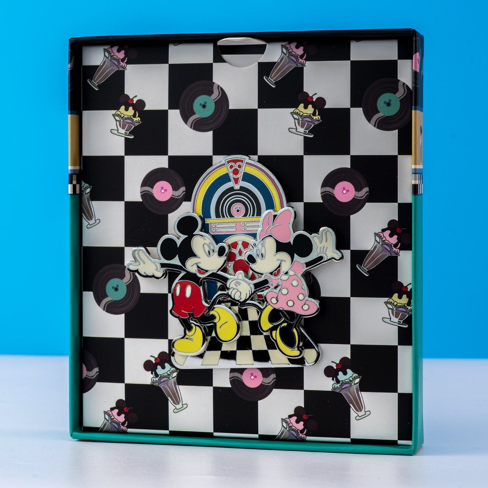 Loungefly x Disney Mickey and Minnie Mouse Date Night Jukebox 3 Inch Sliding Pin - GeekCore