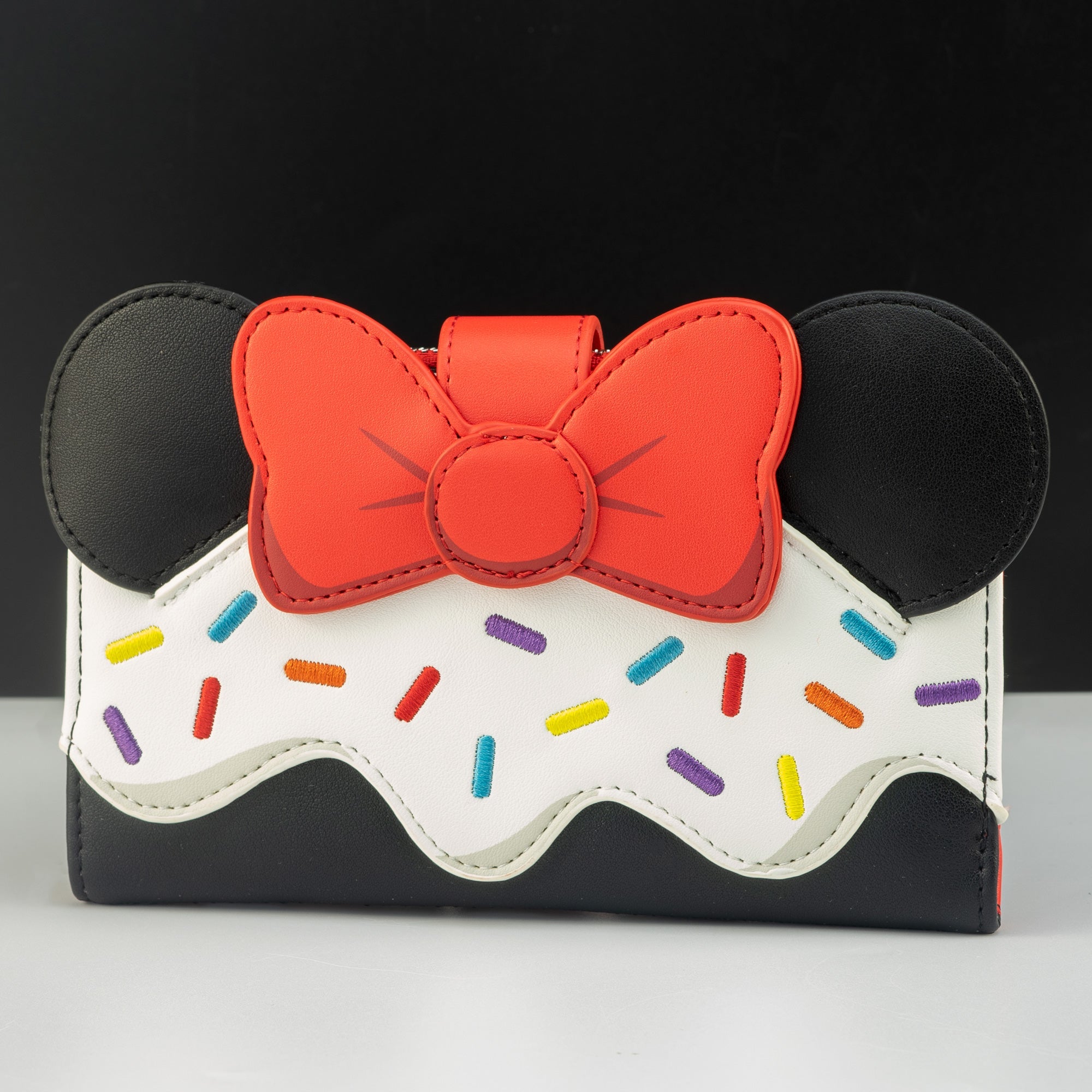 Loungefly x Disney Minnie Mouse Sweet Treats Purse - GeekCore