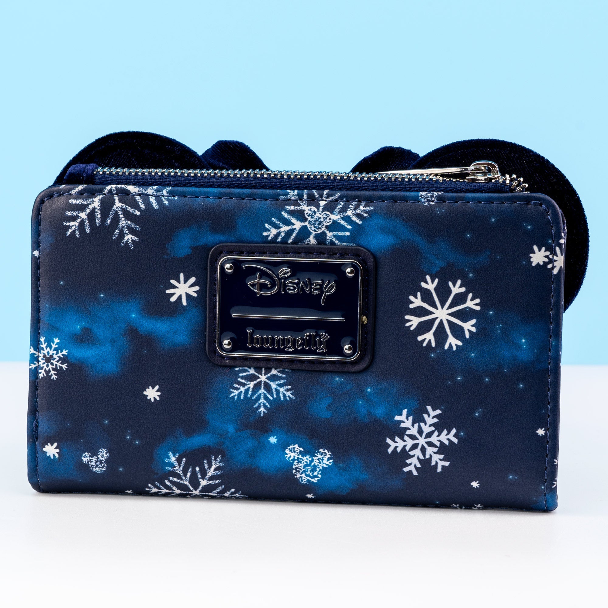 Loungefly x Disney Minnie Mouse Velvet Snowflakes AOP Wallet - GeekCore