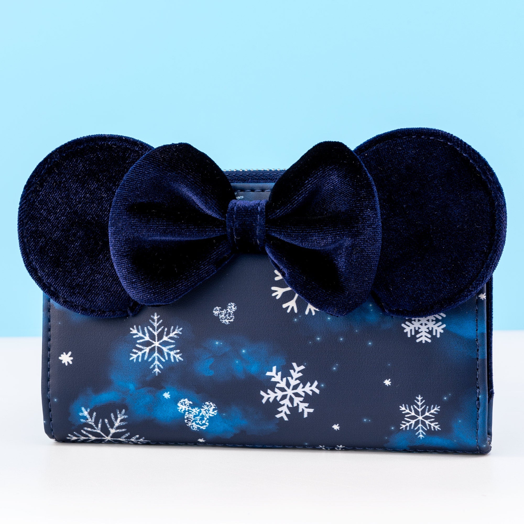 Loungefly x Disney Minnie Mouse Velvet Snowflakes AOP Wallet - GeekCore