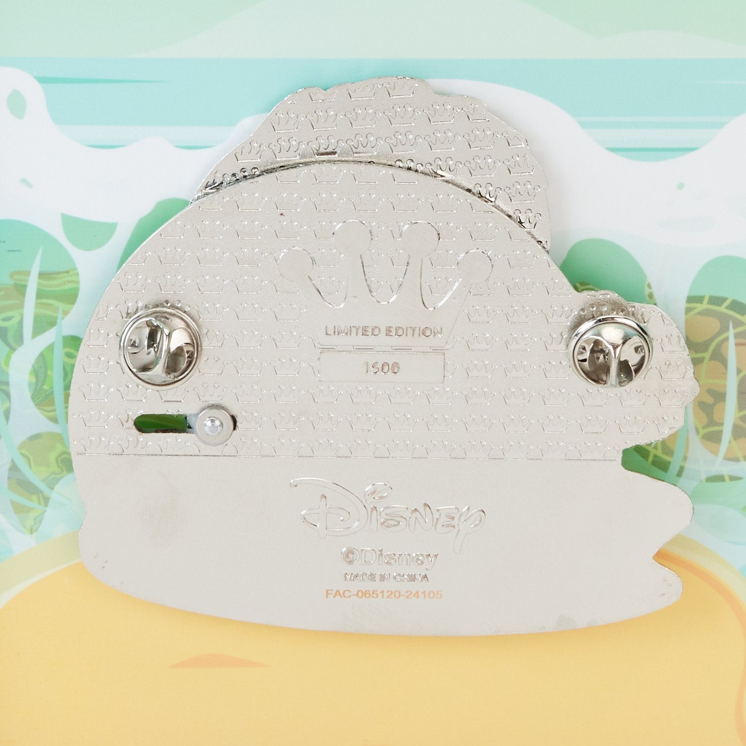 Loungefly x Disney Moana Waves 3" Collector Box Pin - GeekCore