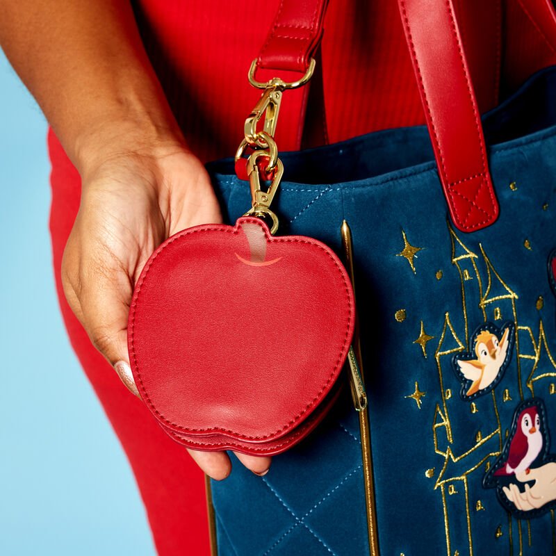 Loungefly x Disney Snow White Quilted Tote Bag - GeekCore