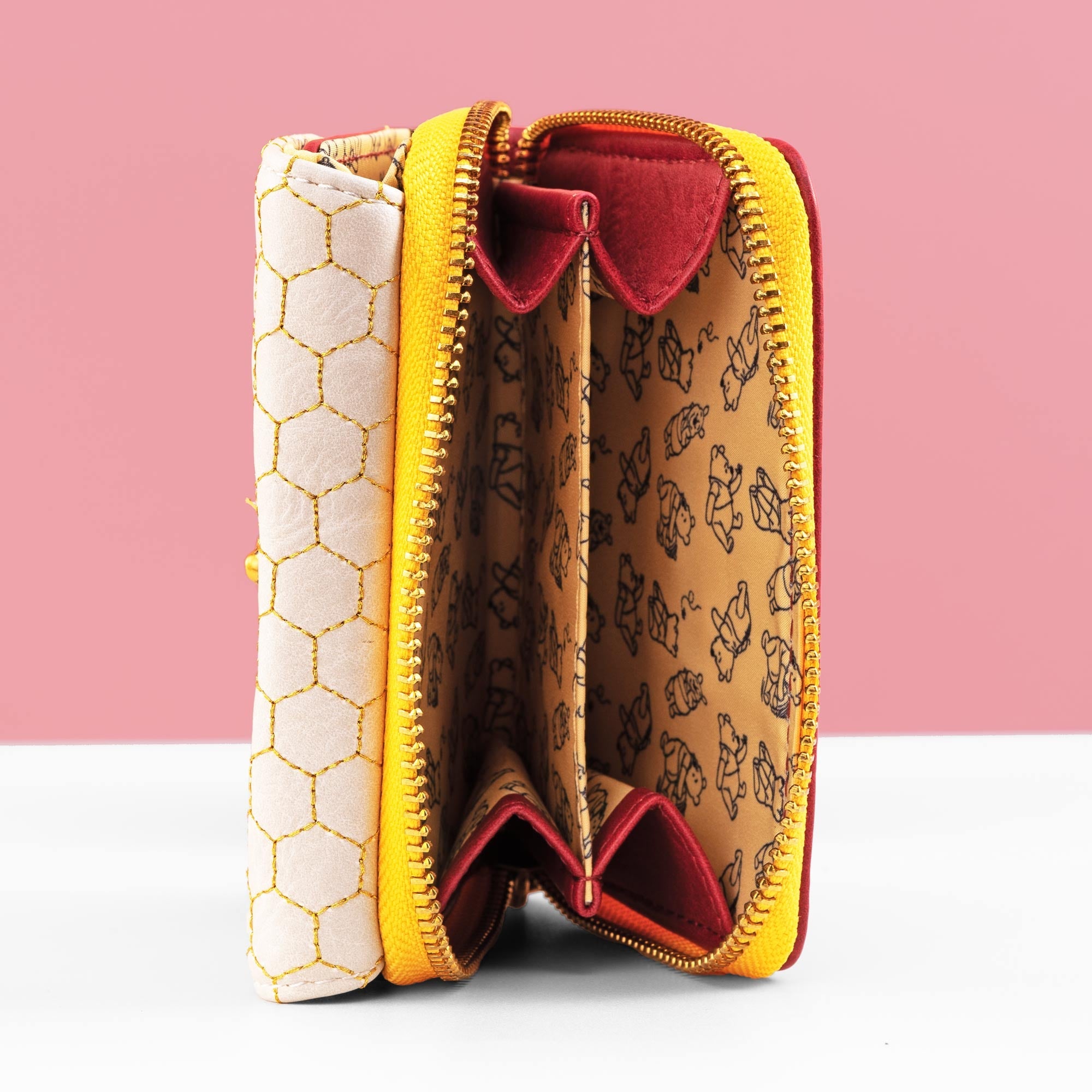 Loungefly x Disney Winnie the Pooh Minimalist Honeycomb Quilted Wallet - GeekCore