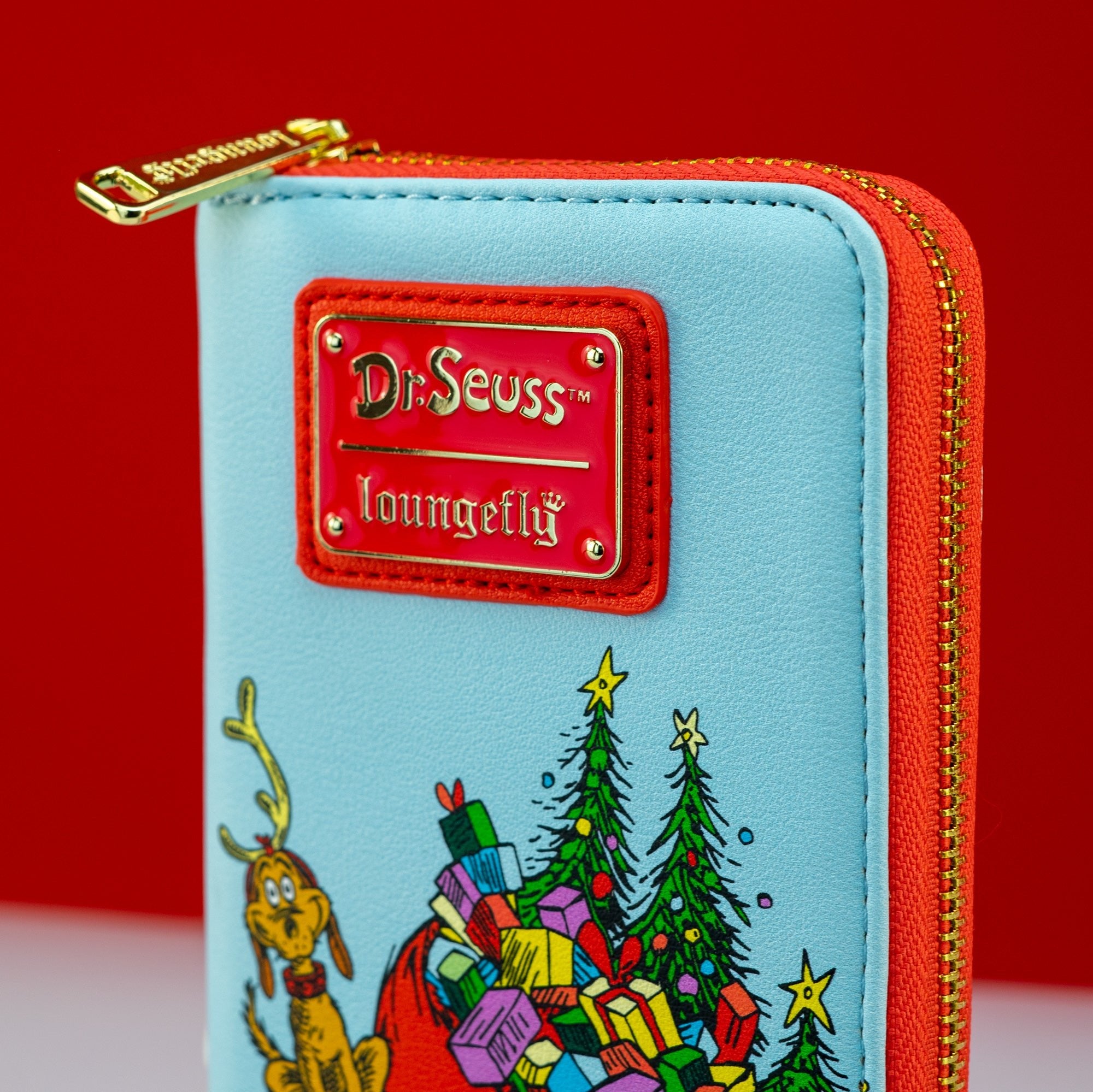 Loungefly x Dr Seuss The Grinch Loves the Holidays Purse - GeekCore