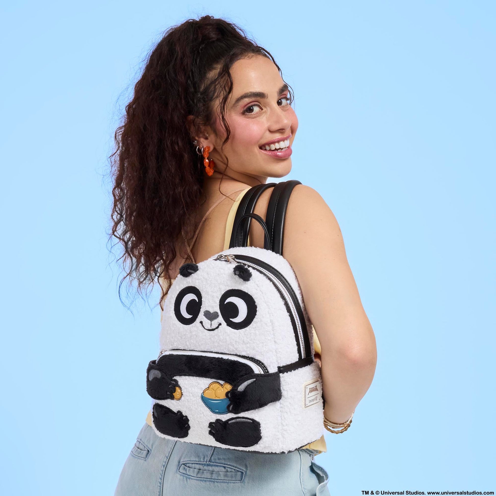 Loungefly x Dreamworks Kung Fu Panda Mini Backpack - GeekCore