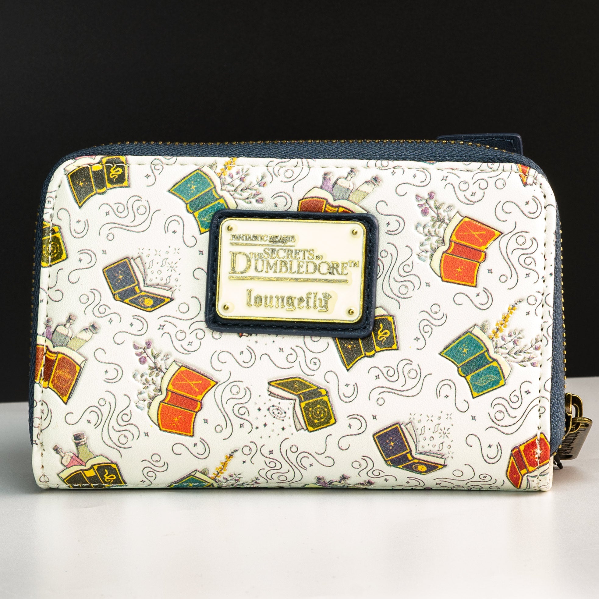 Loungefly x Fantastic Beasts Magical Books Purse - GeekCore