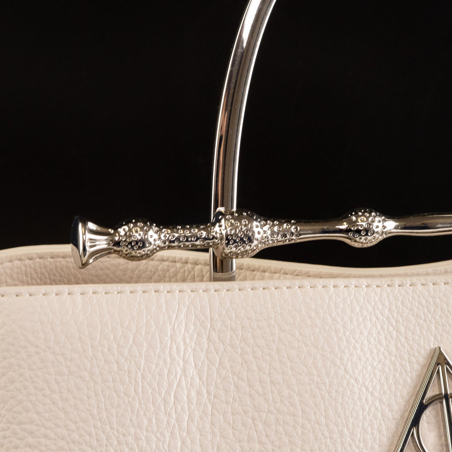 Loungefly x Harry Potter Ivory Pebble Elder Wand Crossbody Handbag - GeekCore