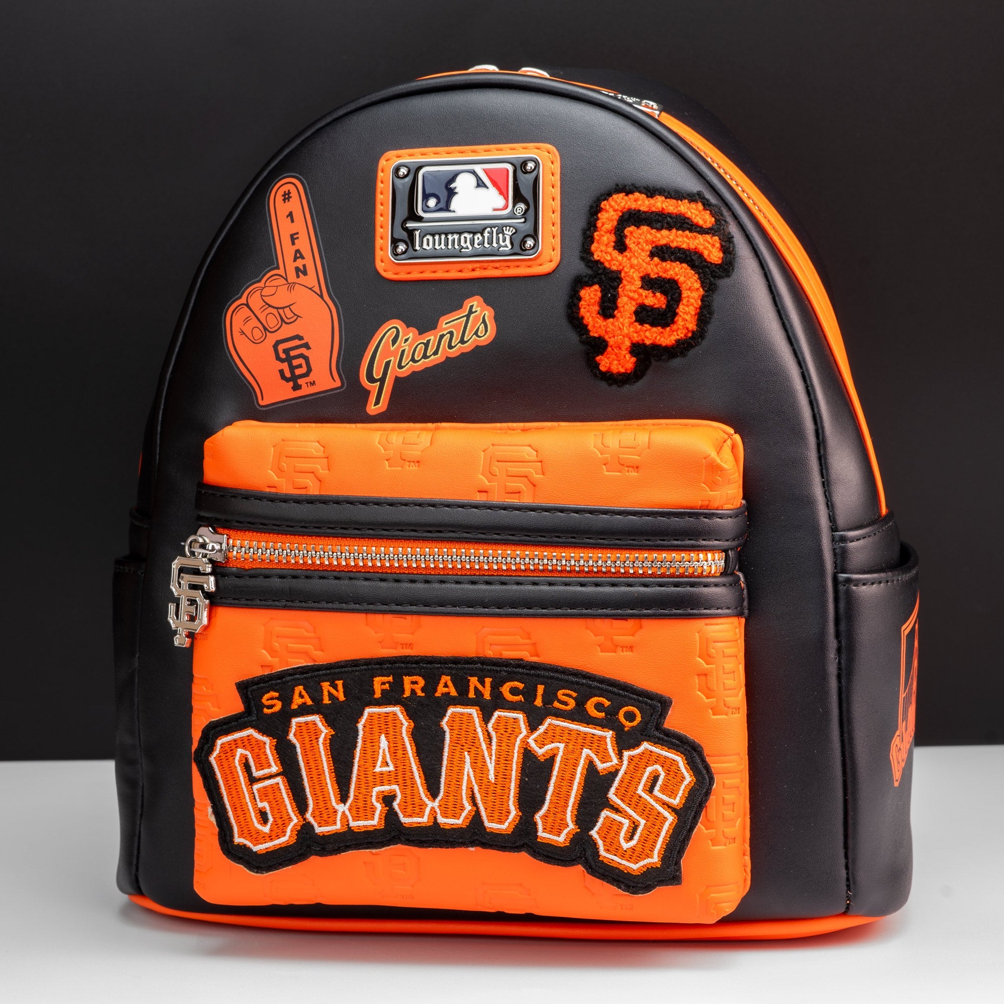 Loungefly x MLB San Francisco Giants Patches Mini Backpack - GeekCore