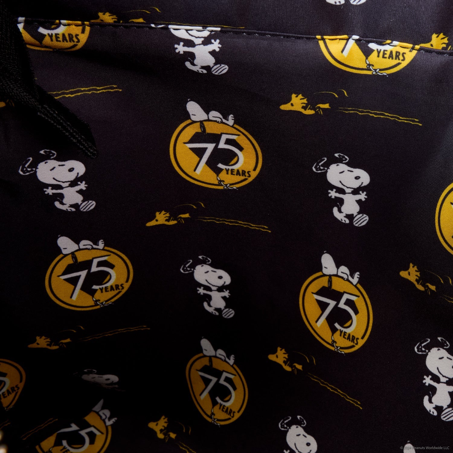 Loungefly x Peanuts 75th Anniversary Tote Bag - GeekCore