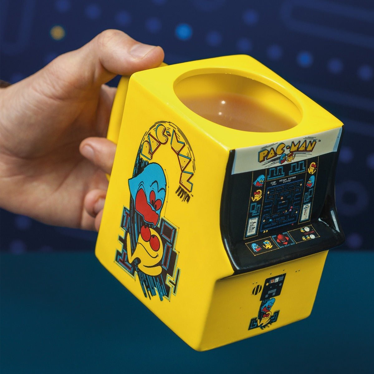 Pac - Man Retro Arcade Machine 3D Mug - GeekCore