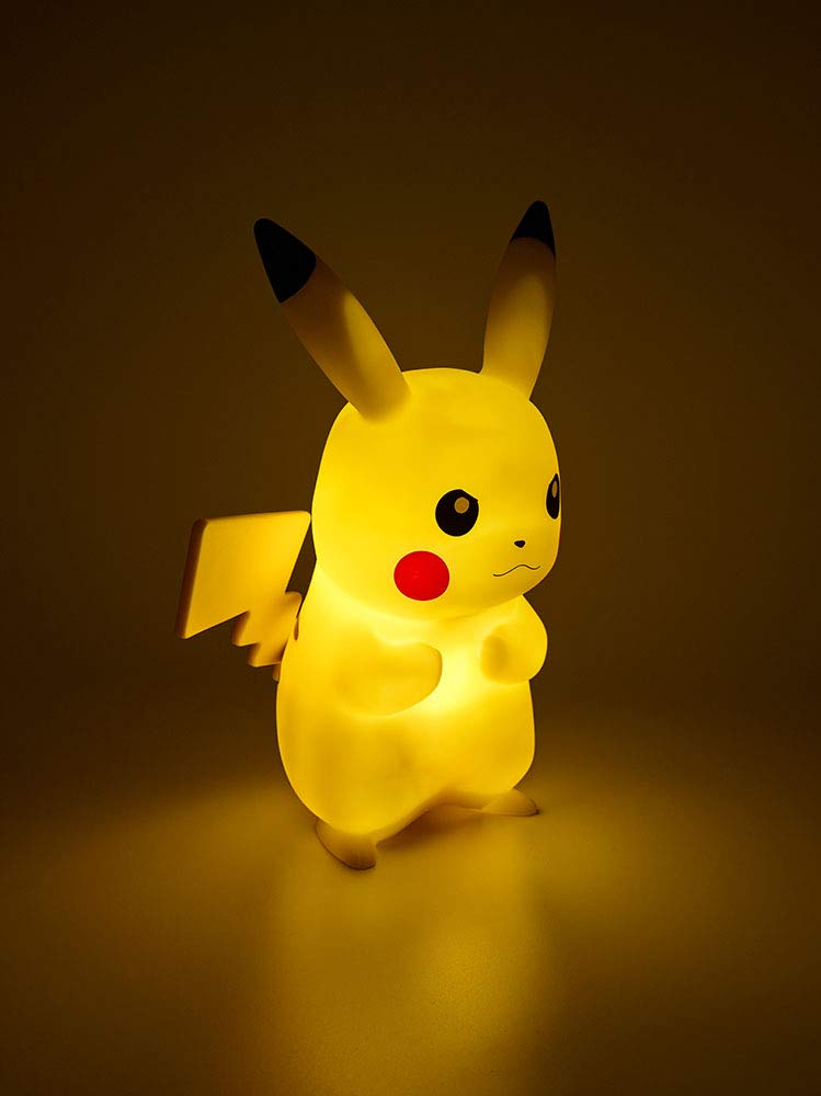 Pokemon Pikachu Lamp - GeekCore