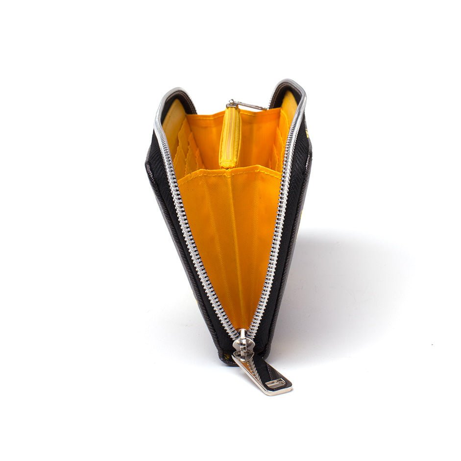 Pokémon Pikachu Saffiano Faux Leather Purse - GeekCore