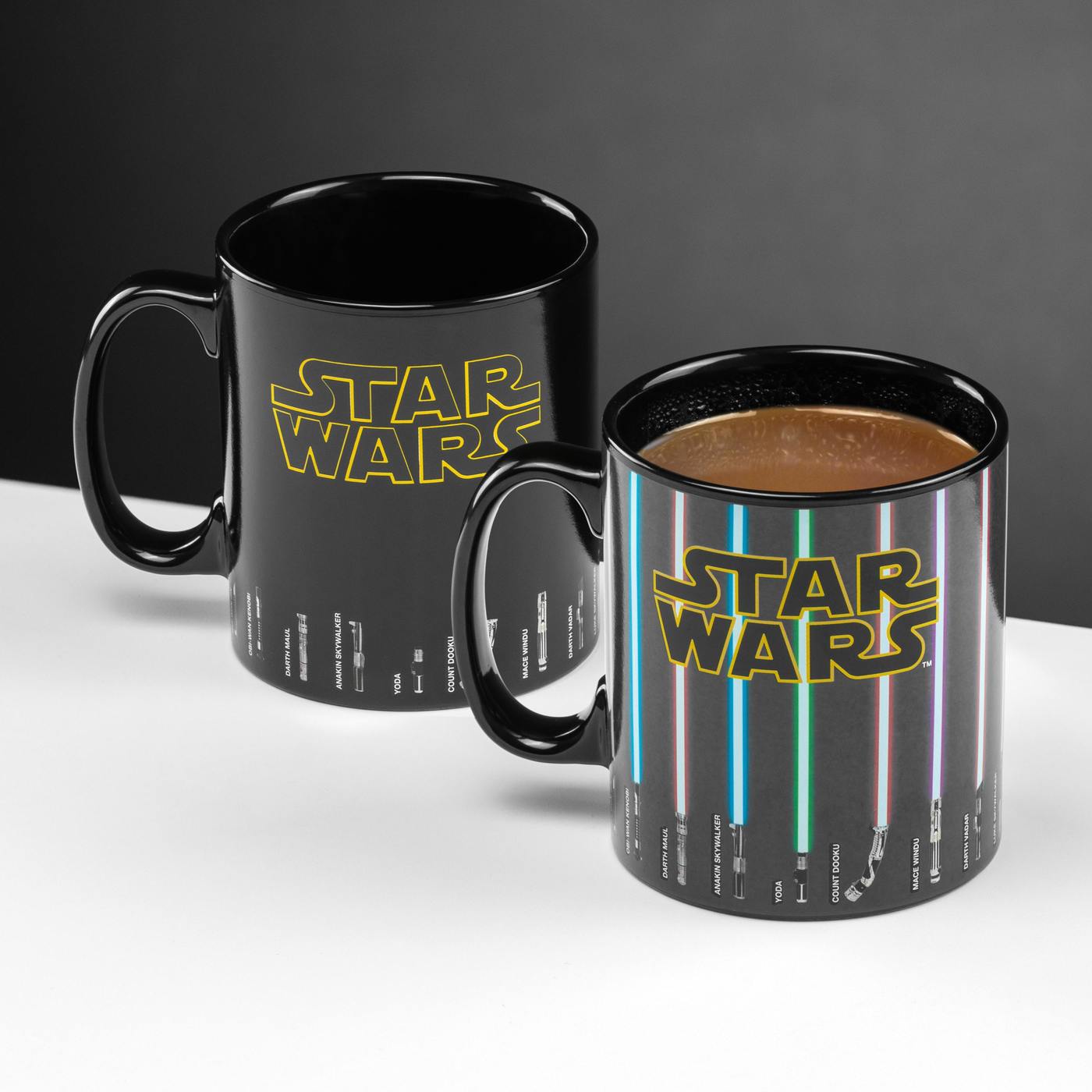 Star Wars Lightsaber XL Heat Change Mug - GeekCore