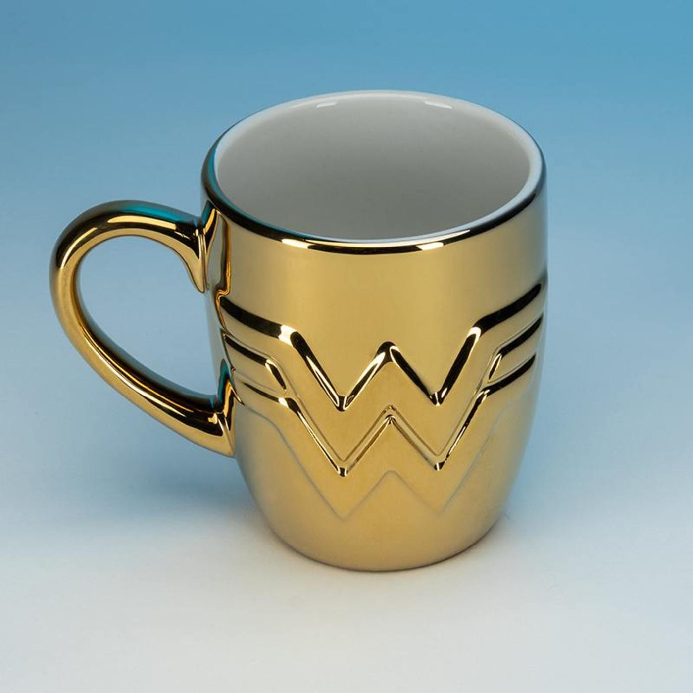Wonder Woman 1984 Gold Chrome Mug - GeekCore
