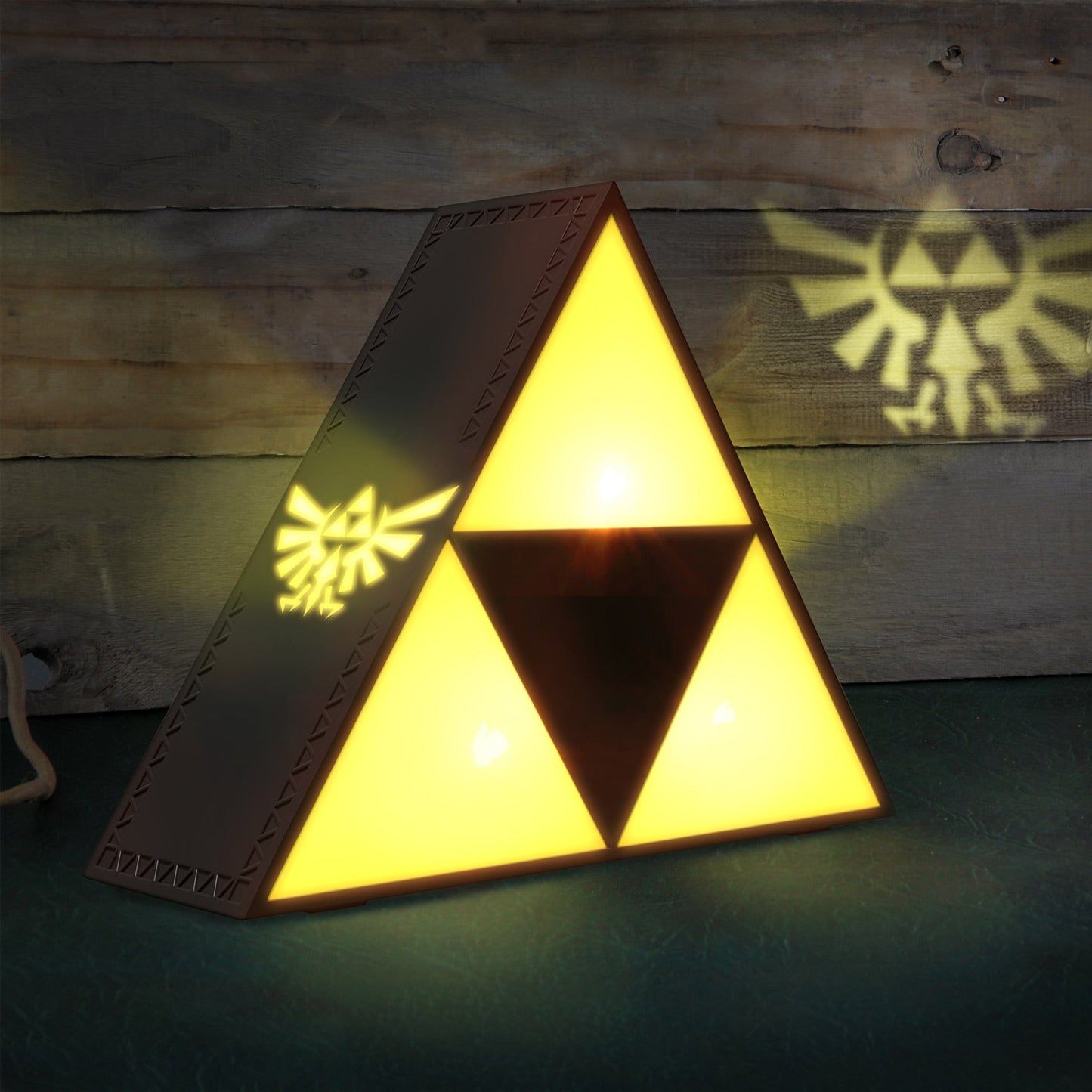 Zelda Triforce Projection Light - GeekCore